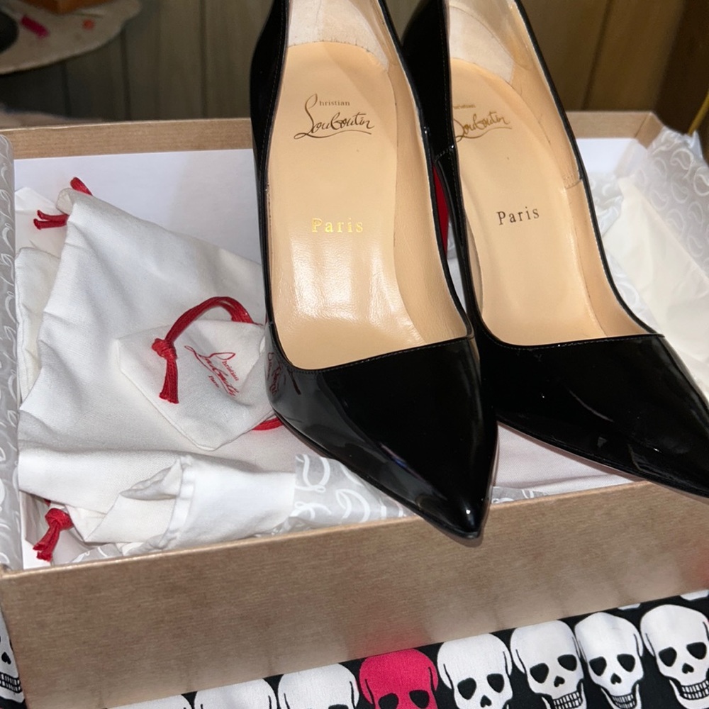 So Kate 120 MM pumps size 38